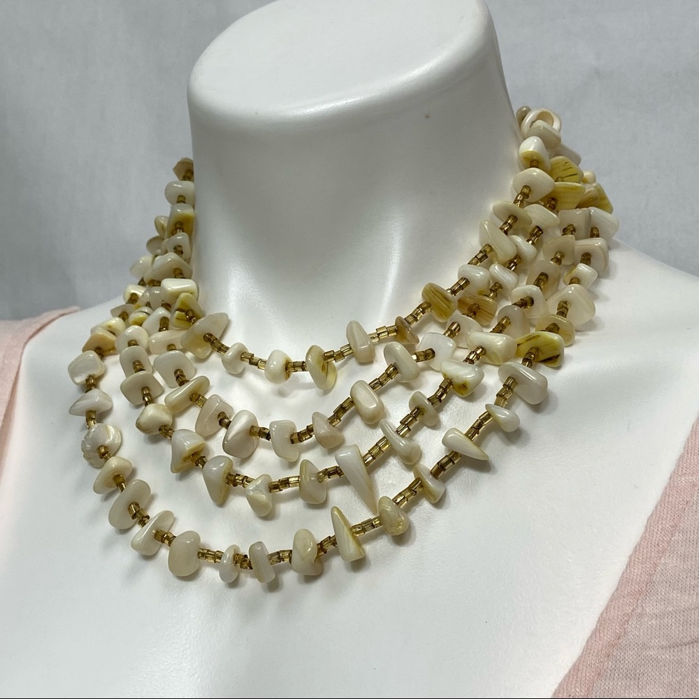VINTAGE JAPAN SHELL BEADED TRIPLE MULTISTRAND NECKLACE